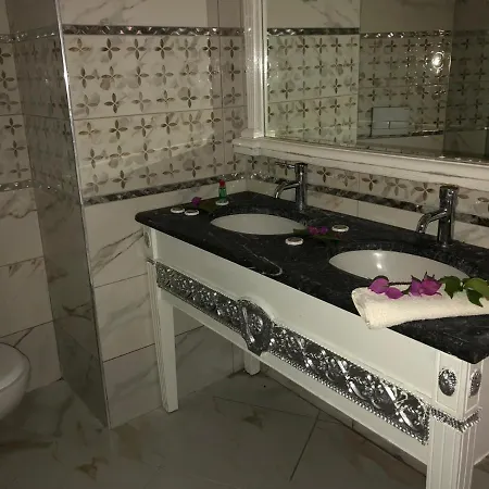 Otel Larina & Spa Alanya